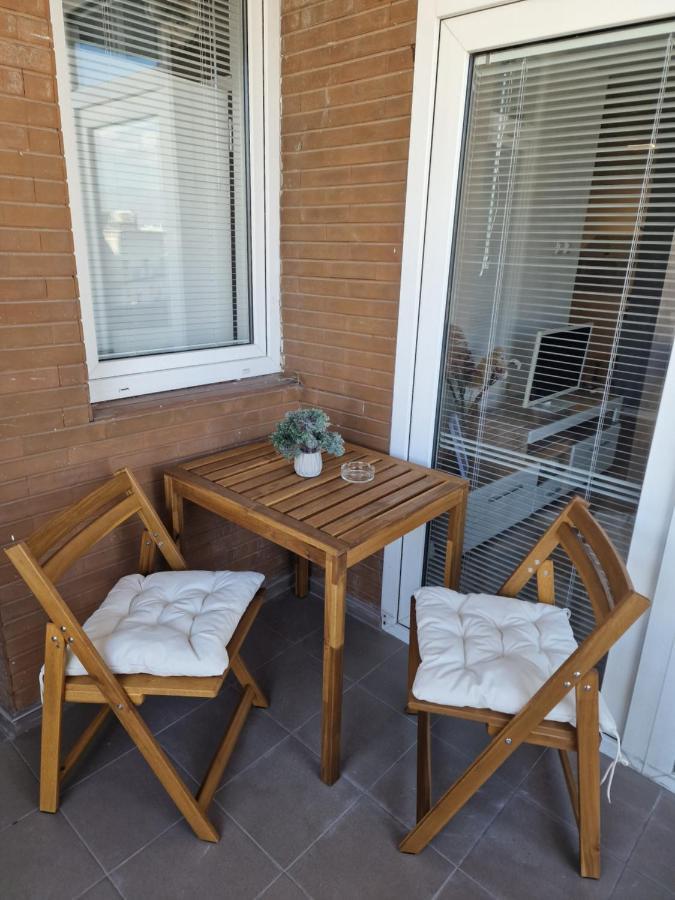 Heart Of The City - 75Sqm Suite Skopie Exterior foto